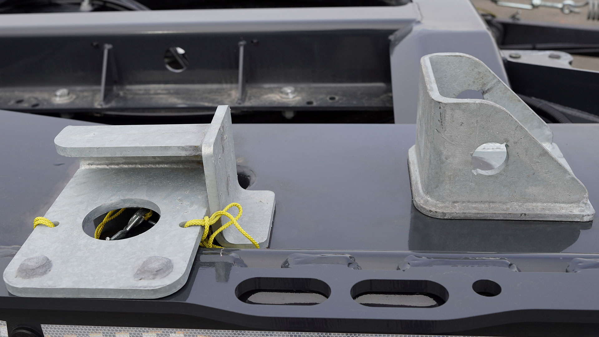 Behälterfixierung, steckbar