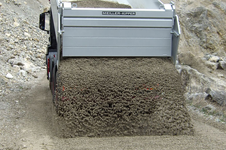 Rock tipper dropping off