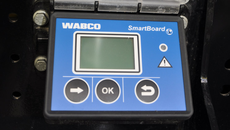 Smartboard MEILLER pour la commande de la semi-remorque benne