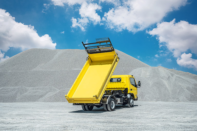TRIGENIUS Three-way tipper D205