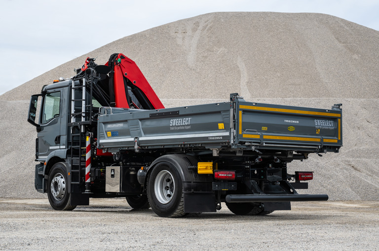 TRIGENIUS D212 mit Kran