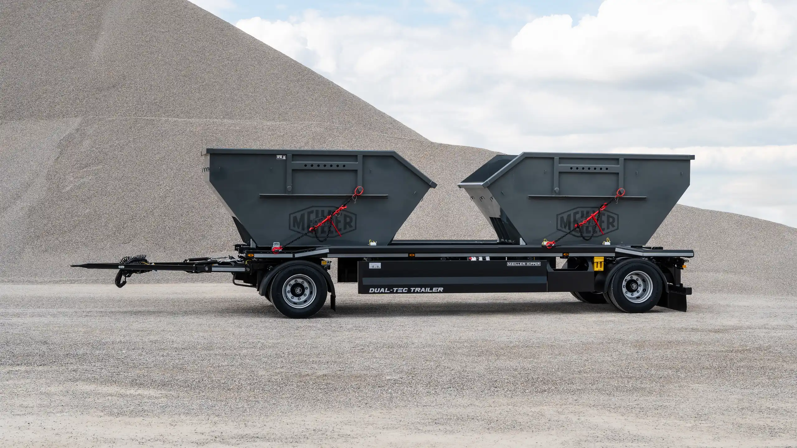 DUAL-TEC TRAILER